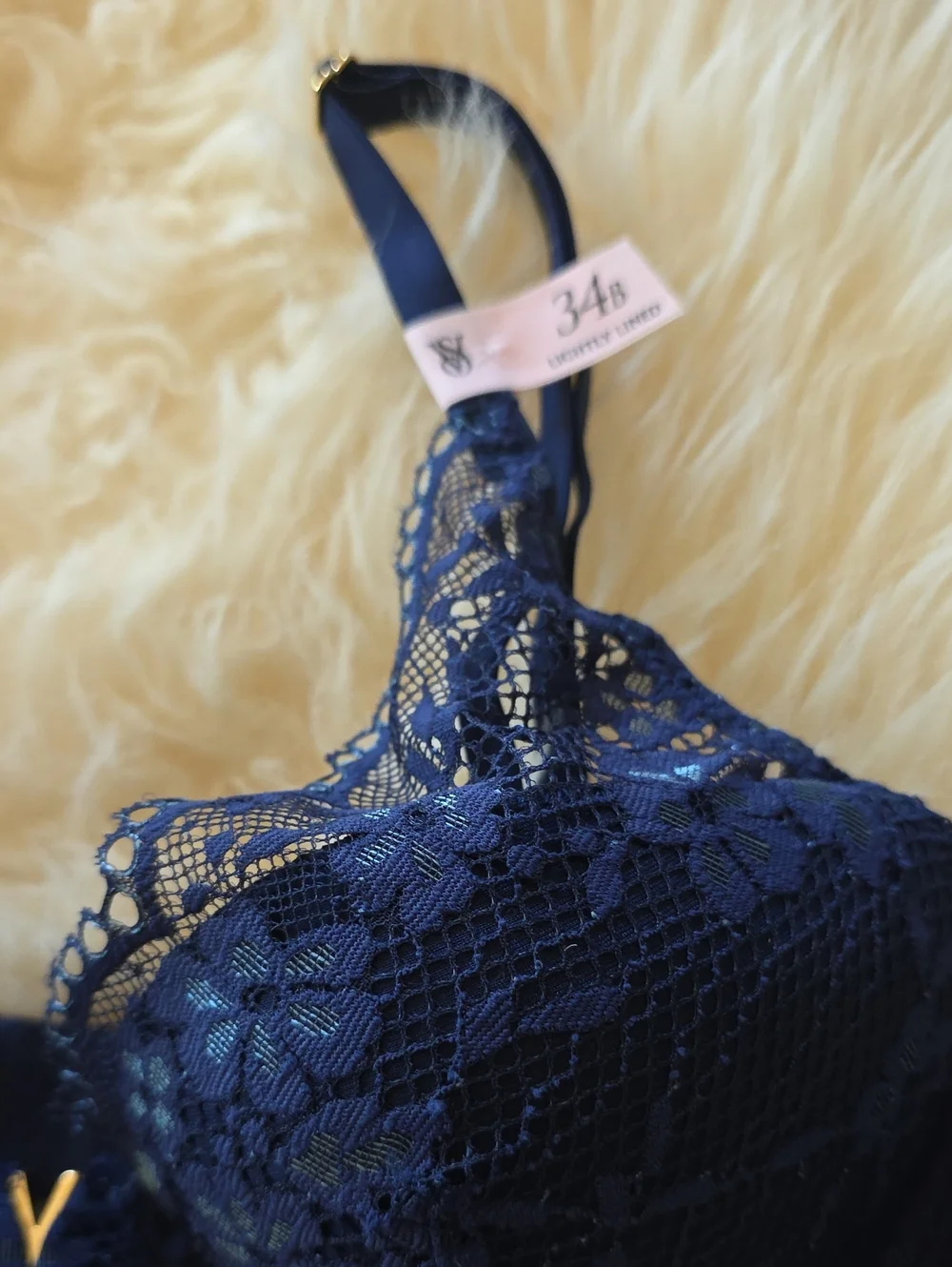 Victoria's Secret Love Cloud Matching Bra Panty Set 34B M Ensign Plunge NWT